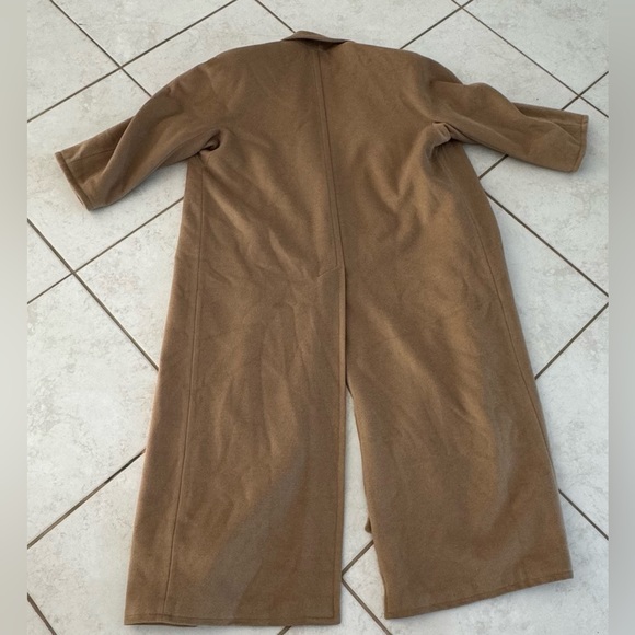 Trench Coat beige 2X 50$ - Picture 3 of 3